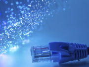 Ethernet Cabling: koper vs. Fiber - Ko je bolji izbor?