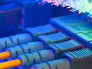 Otrođu raum više o Evolution teknologiesa i materijale u direktnoj Burialni fiber Optic kablesa